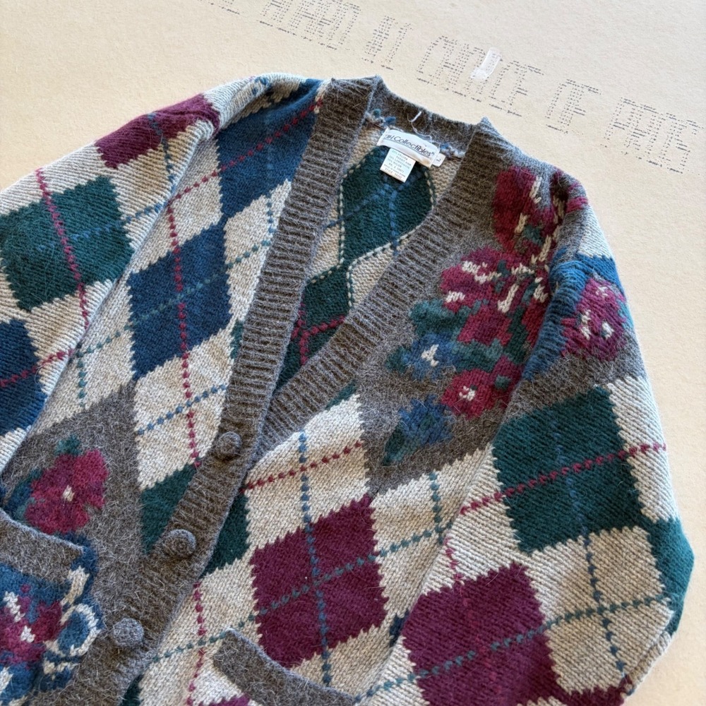 Vintage 90s JH Collectibles Argyle Floral Cardigan Sweater